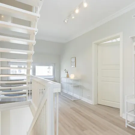 Appartement Ostsee-villa 2 - Wicheldorfstr 72 - Feriendomizil Hollich *