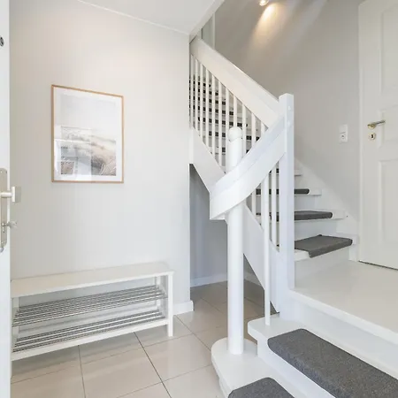 Appartement Ostsee-villa 2 - Wicheldorfstr 72 - Feriendomizil Hollich *