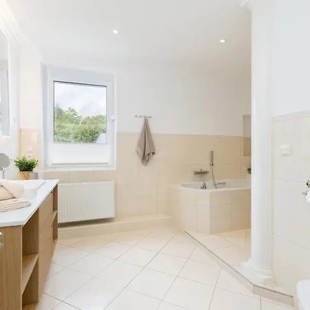 Appartement Ostsee-villa 2 - Wicheldorfstr 72 - Feriendomizil Hollich Grömitz